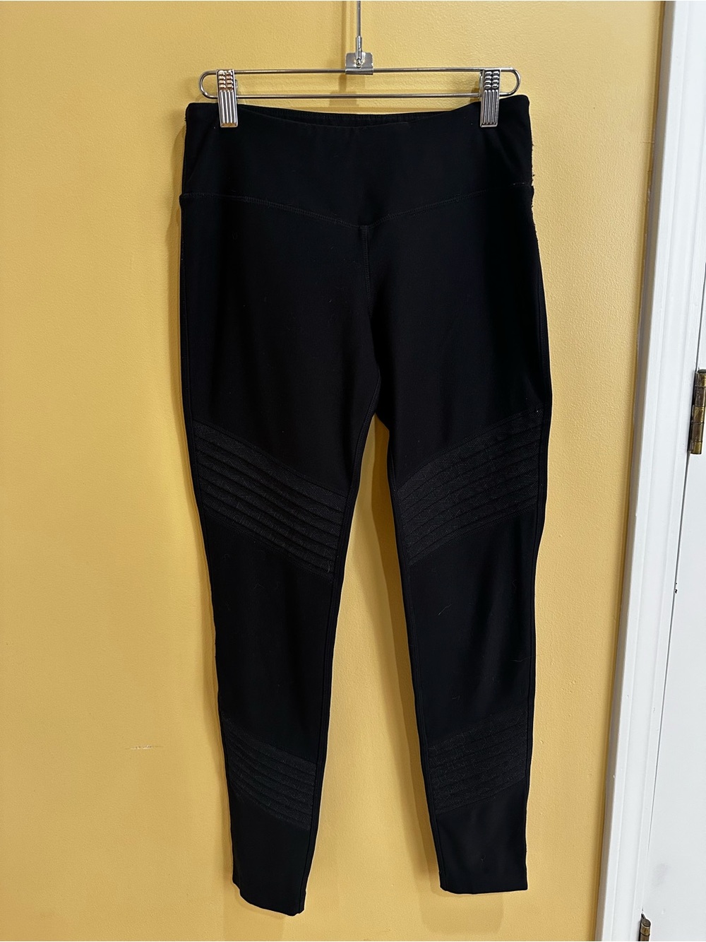 Black Mondetta Leggings